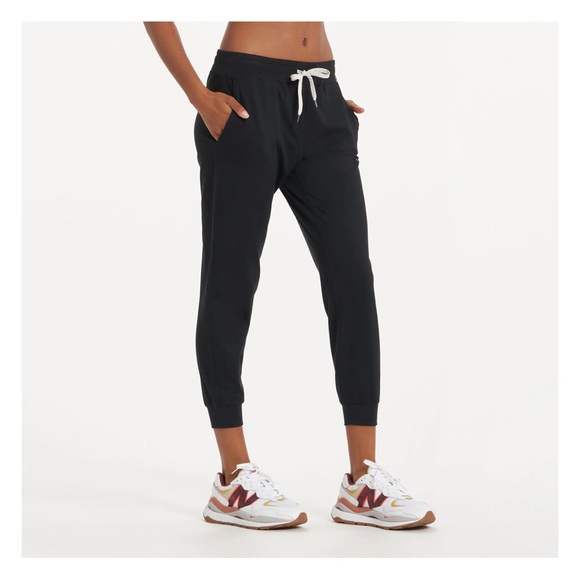 Vuori Pants - Vuori Performance Joggers Black SMALL